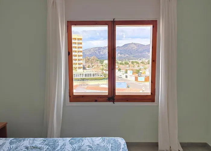 Global Immo 3346 La Solana Apartamento Roses